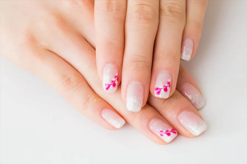 ハードジェルとソフトジェルの違いについて